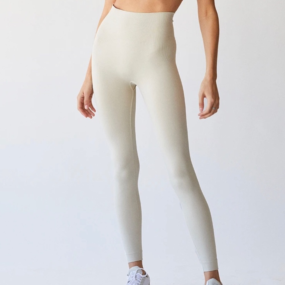 SET ACTIVE Sculptflex Leggings